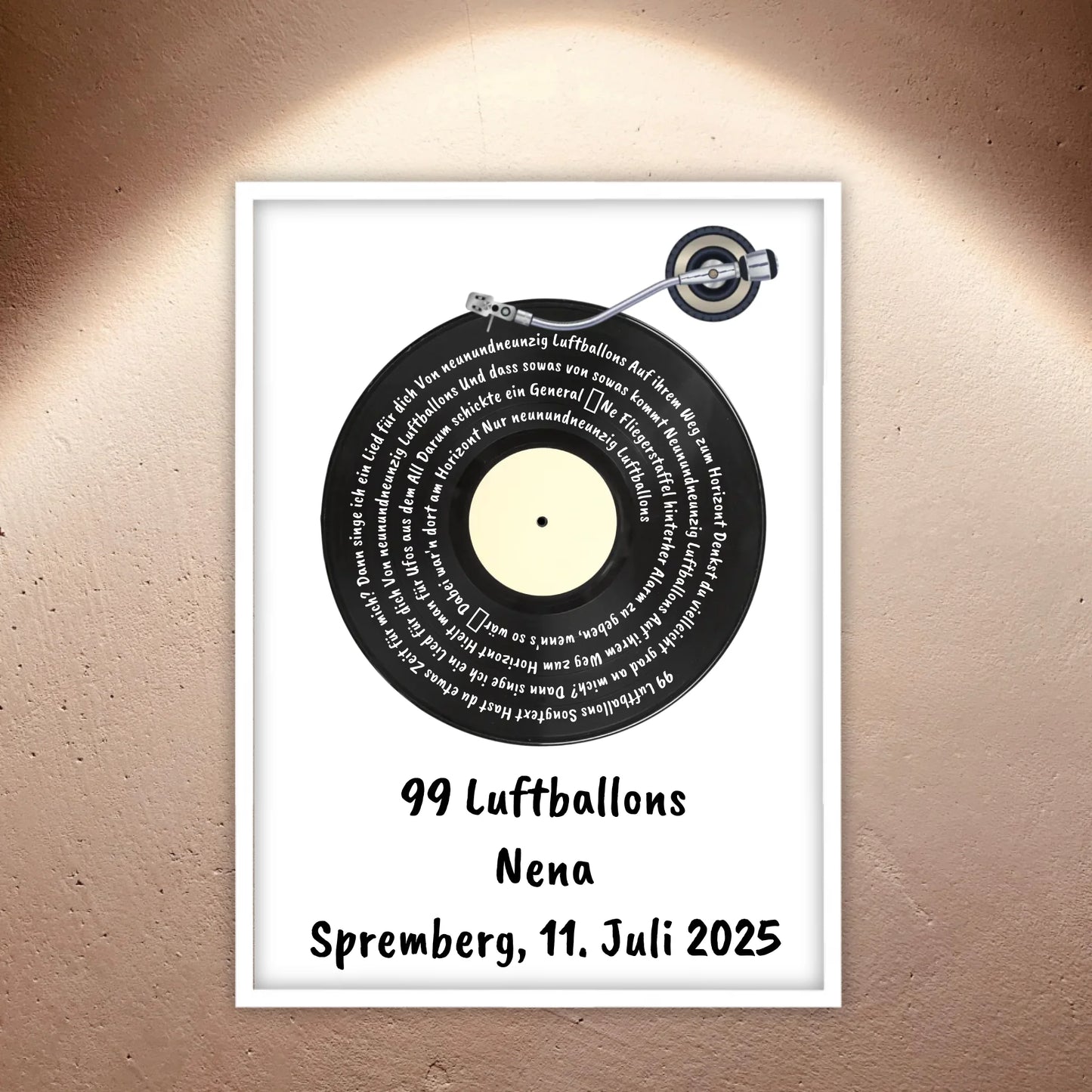 Personalisierte Bilder: Songtext auf Schallplatte, euer Lieblingssong - individuelles Poster mit Rahmen | Personalize Palace