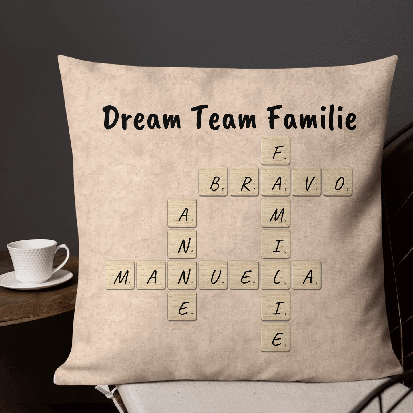 Personalisiertes Kissen: Scrabble eure Namen- Individuelles Kissen | Personalize Palace