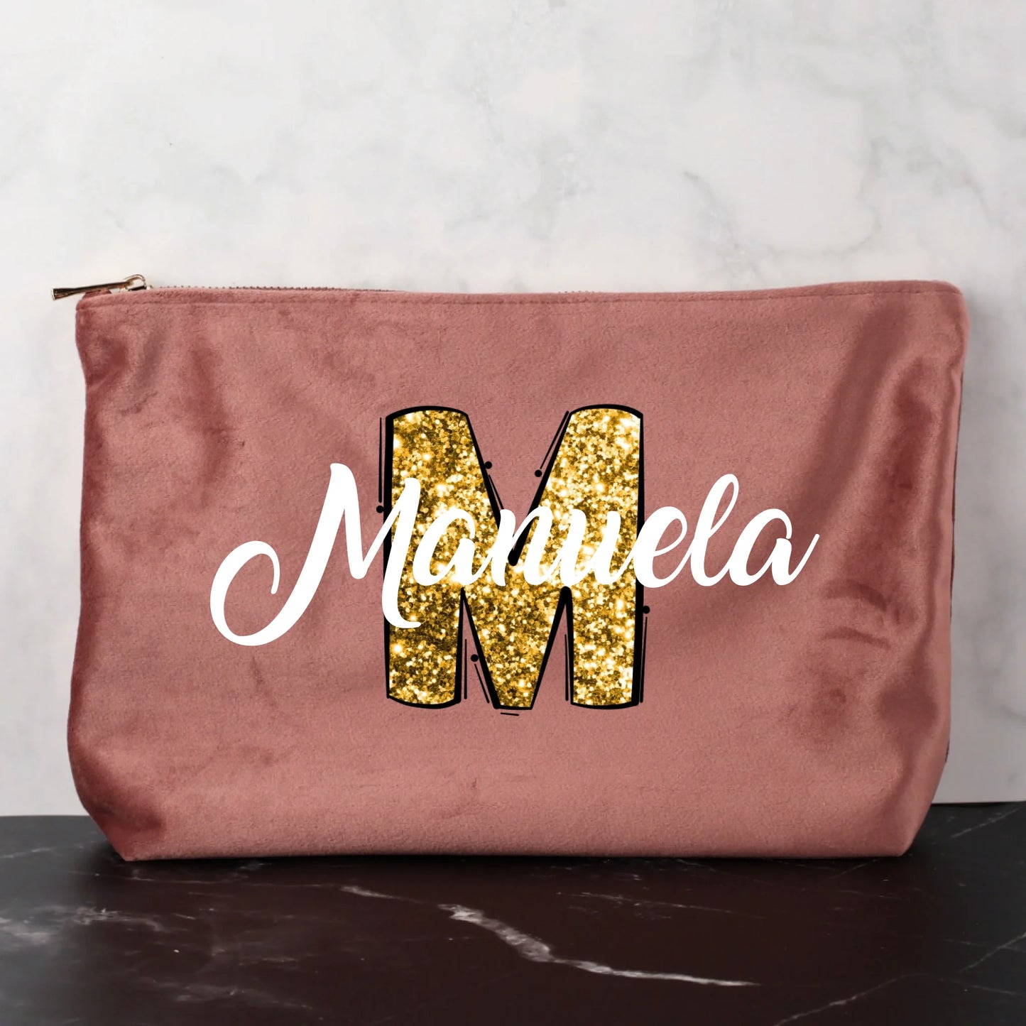 Initial mit Name - Individuelle Samt Kosmetiktasche | Personalize Palace