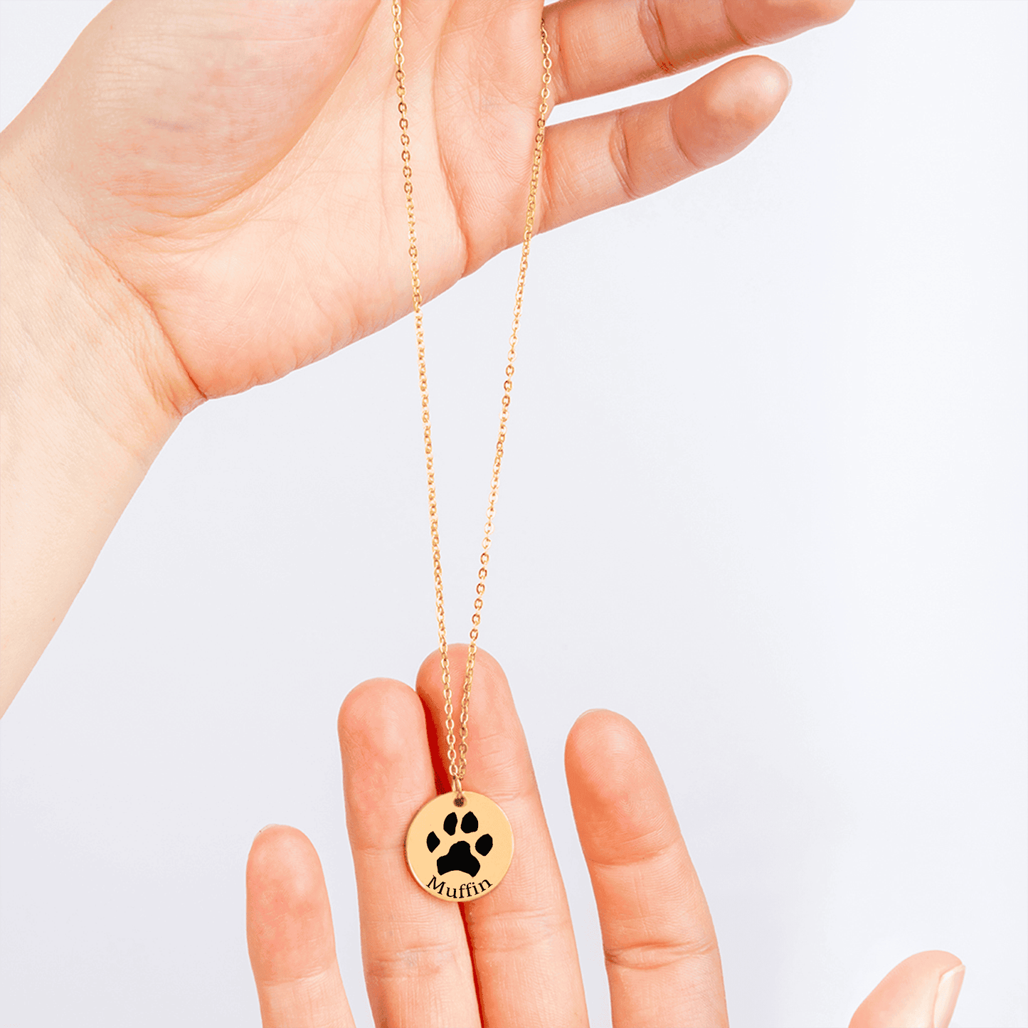 Personalized necklace with paw print and name – Unique gift for pet owners